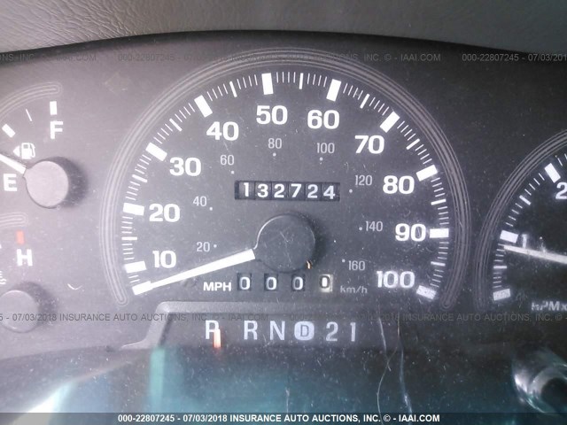 5LMPU28L5WLJ30837 - 1998 LINCOLN NAVIGATOR SILVER photo 7