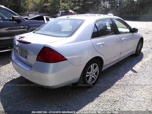 1HGCM56827A060282 - 2007 HONDA ACCORD EX SILVER photo 4