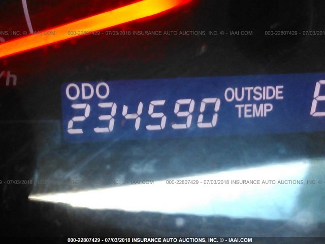 4T1BF3EK0AU111060 - 2010 TOYOTA CAMRY SE/LE/XLE ოქროსფერი ფოტო 7