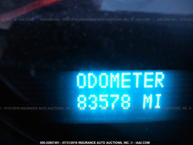 1GCEC14X77Z601230 - 2007 CHEVROLET SILVERADO C1500 CLASSIC WHITE photo 7