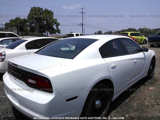 2C3CDXAT4CH237310 - 2012 DODGE CHARGER POLICE WHITE photo 4