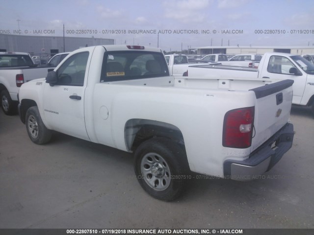 1GCEC14X47Z606143 - 2007 CHEVROLET SILVERADO C1500 CLASSIC WHITE photo 3