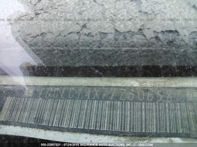 1GCEC14X77Z606587 - 2007 CHEVROLET SILVERADO C1500 CLASSIC WHITE photo 9