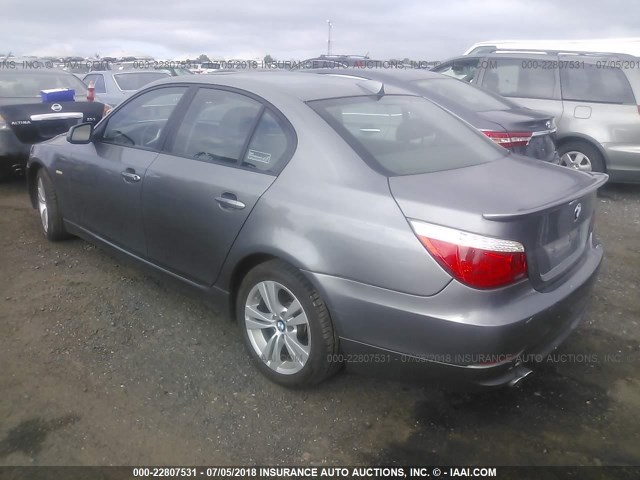 WBANV1C54AC444533 - 2010 BMW 528 XI GRAY photo 3