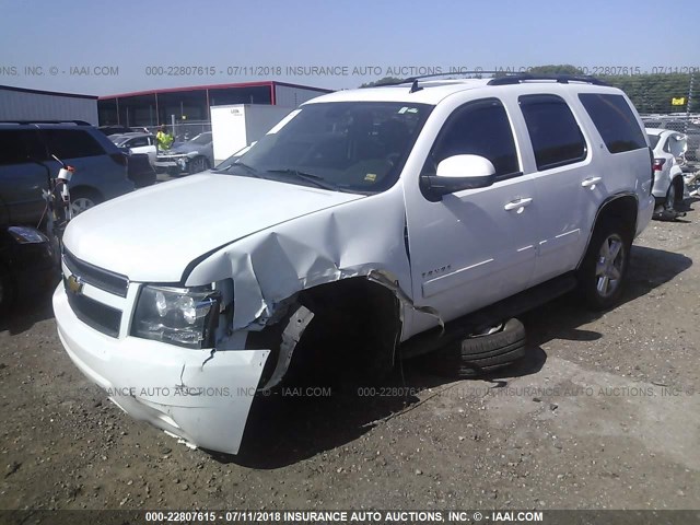 1GNSKBE07BR157232 - 2011 CHEVROLET TAHOE K1500 LT WHITE photo 2