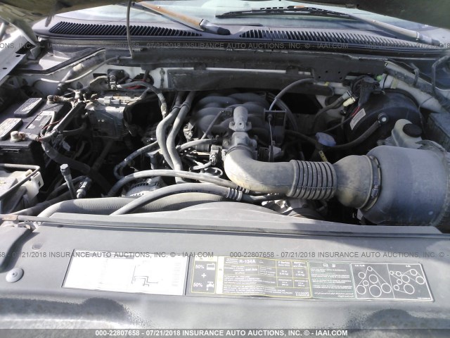 1FTZF17201NB49306 - 2001 FORD F150 WHITE photo 10