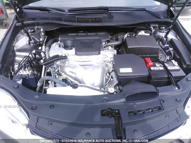 4T1BF1FK0HU742694 - 2017 TOYOTA CAMRY LE/XLE/SE/XSE GRAY photo 10