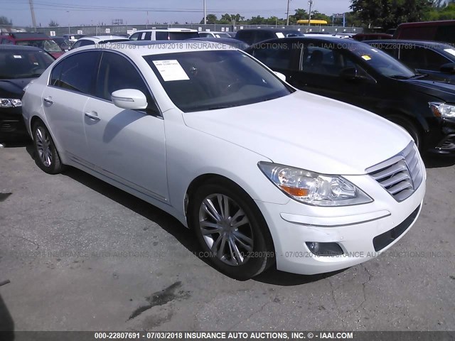 KMHGC4DF2BU127884 - 2011 HYUNDAI GENESIS 4.6L WHITE photo 1