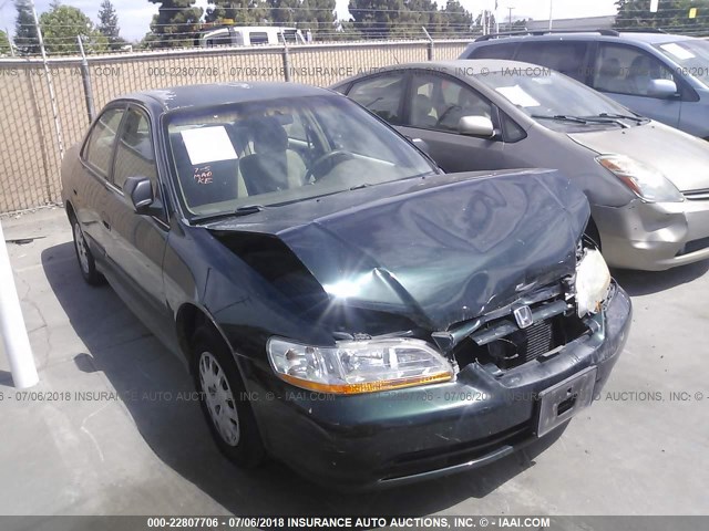 1HGCF86681A087696 - 2001 HONDA ACCORD VALUE GREEN photo 1