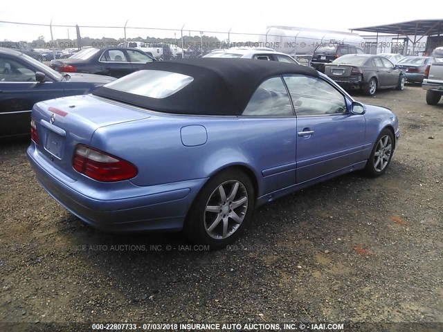 WDBLK65G2YT051959 - 2000 MERCEDES-BENZ CLK 320 BLUE photo 4