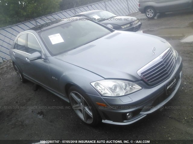 WDDNG77X88A152150 - 2008 MERCEDES-BENZ S 63 AMG SILVER photo 1