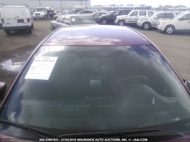 4T1BF1FK4HU703445 - 2017 TOYOTA CAMRY RED photo 6