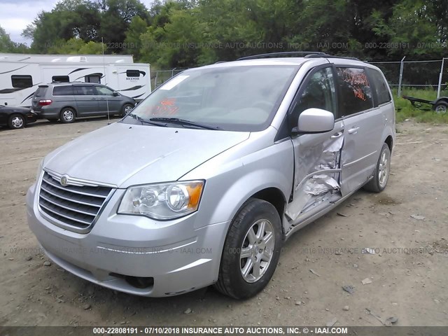 2A8HR54P58R823806 - 2008 CHRYSLER TOWN & COUNTRY TOURING SILVER photo 2