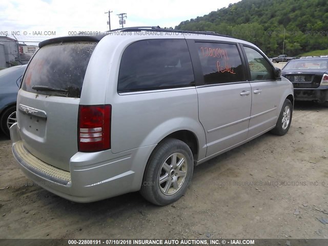2A8HR54P58R823806 - 2008 CHRYSLER TOWN & COUNTRY TOURING SILVER photo 4