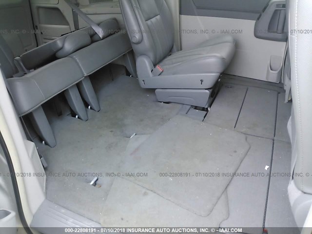 2A8HR54P58R823806 - 2008 CHRYSLER TOWN & COUNTRY TOURING SILVER photo 8