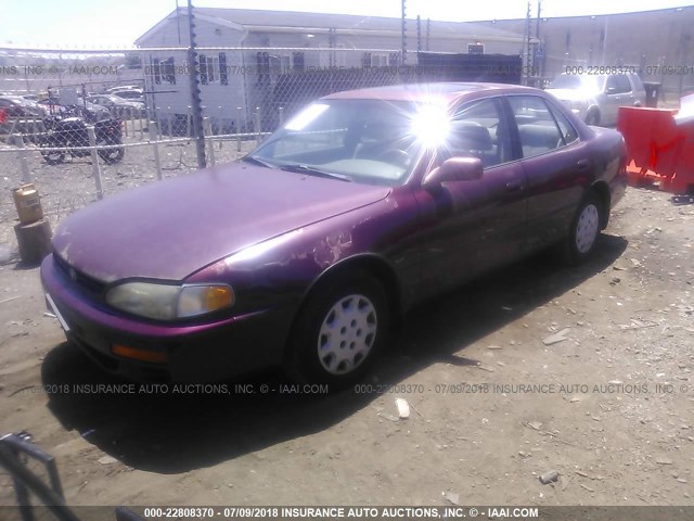 4T1BG12K5TU692998 - 1996 TOYOTA CAMRY DX/LE/XLE BURGUNDY photo 2