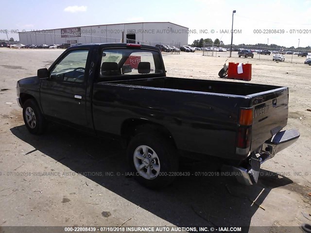 1N6SD11S0TC378726 - 1996 NISSAN TRUCK XE GRAY photo 3