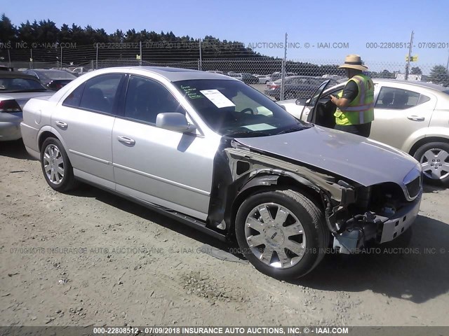1LNHM87A75Y612530 - 2005 LINCOLN LS 银色 照片 1