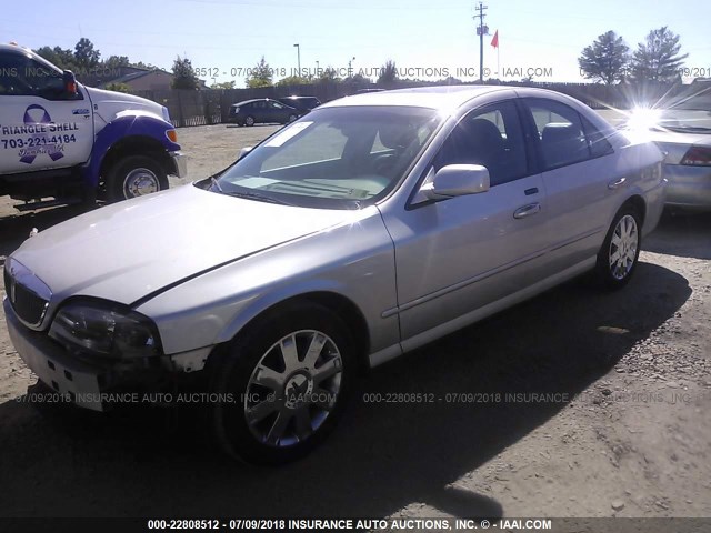 1LNHM87A75Y612530 - 2005 LINCOLN LS 银色 照片 2