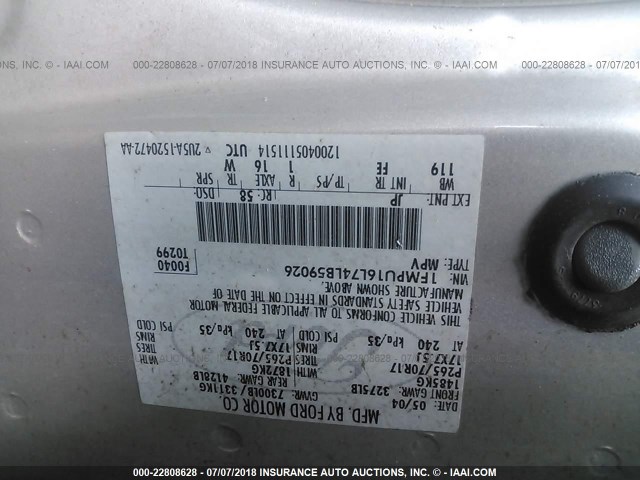 1FMPU16L74LB59026 - 2004 FORD EXPEDITION XLT SILVER photo 9