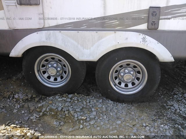 4X4TVCD239U100105 - 2009 FOREST RIVER OTHER  白色 照片 7