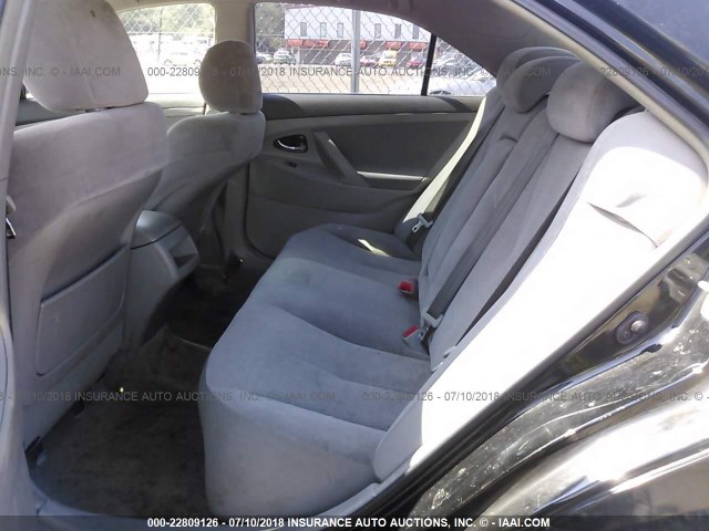 4T1BF3EK3BU119235 - 2011 TOYOTA CAMRY SE/LE/XLE შავი ფოტო 8