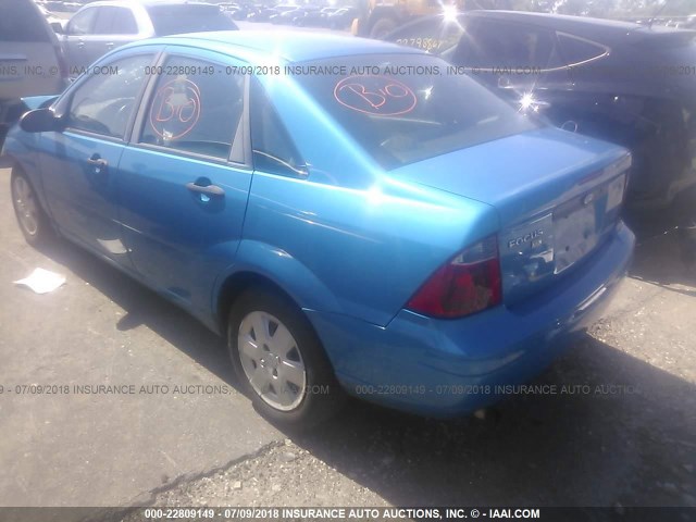 1FAFP34N17W340610 - 2007 FORD FOCUS ZX4/S/SE/SES BLUE photo 3