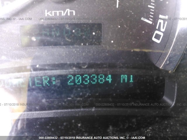 1GYEC63T74R266908 - 2004 CADILLAC ESCALADE LUXURY შავი ფოტო 7