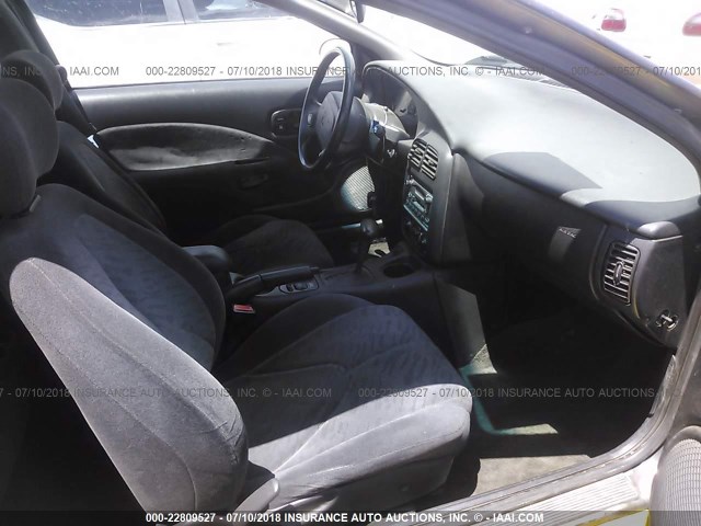 1G8ZY12781Z106235 - 2001 SATURN SC2 YELLOW photo 5