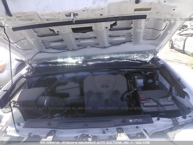 3TMDZ5BN0HM019833 - 2017 TOYOTA TACOMA DBL CAB/SR5/TRD SPORT/OR WHITE photo 10