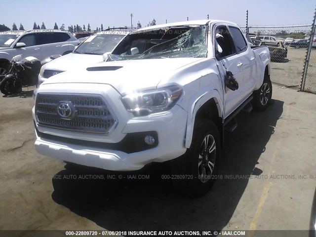 3TMDZ5BN0HM019833 - 2017 TOYOTA TACOMA DBL CAB/SR5/TRD SPORT/OR WHITE photo 2