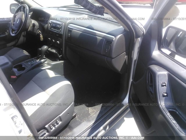1J4GW48S94C279974 - 2004 JEEP GRAND CHEROKEE LAREDO/COLUMBIA/FREEDOM 银色 照片 5