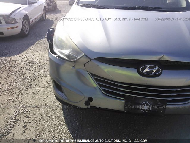 KM8JU3AC8AU111534 - 2010 HYUNDAI TUCSON GLS/LIMITED GRAY photo 6