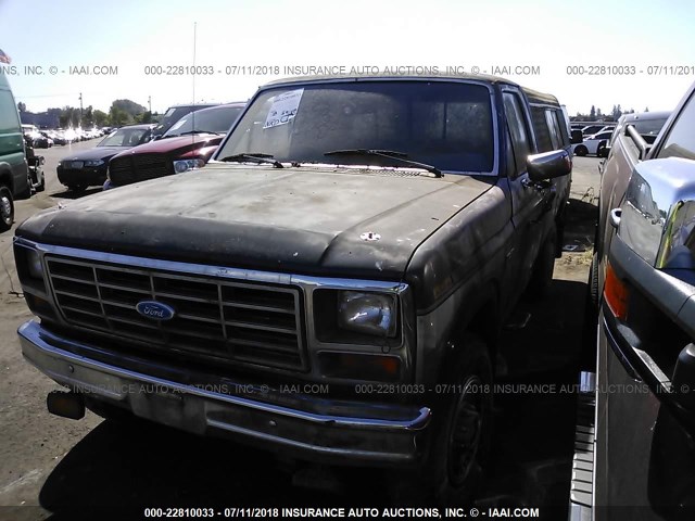 1FTHF26L0FPA15676 - 1985 FORD F250 SILVER photo 2