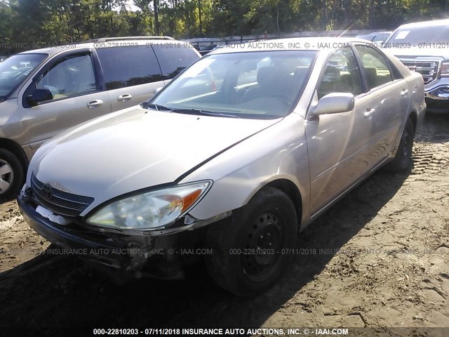 4T1BE32K32U105603 - 2002 TOYOTA CAMRY LE/XLE/SE 金色 照片 2