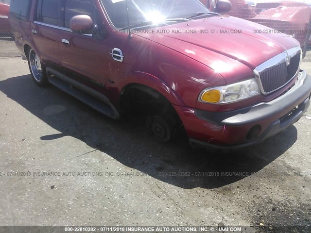 5LMPU28L5WLJ34127 - 1998 LINCOLN NAVIGATOR 红色 照片 6