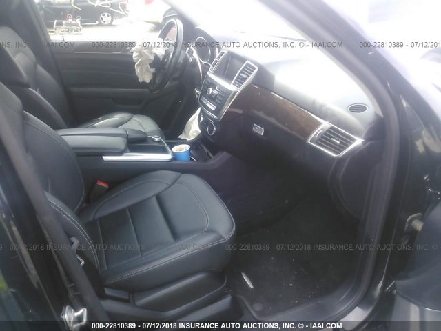 4JGDA5HB3DA206300 - 2013 MERCEDES-BENZ ML 350 4MATIC BLACK photo 5