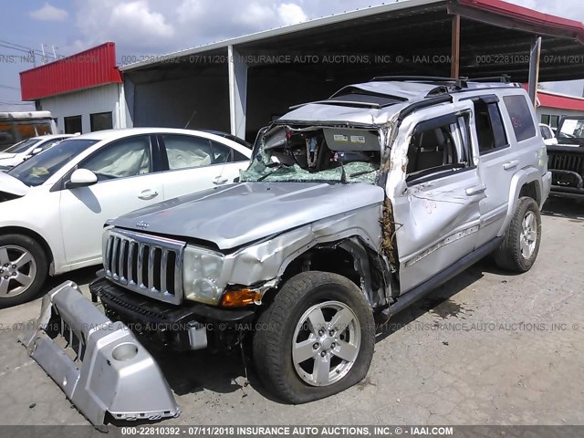 1J8HH58268C239943 - 2008 JEEP COMMANDER LIMITED SILVER photo 2