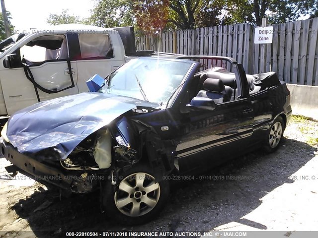 3VWDC21V31M810944 - 2001 VOLKSWAGEN CABRIO GLX BLUE photo 2