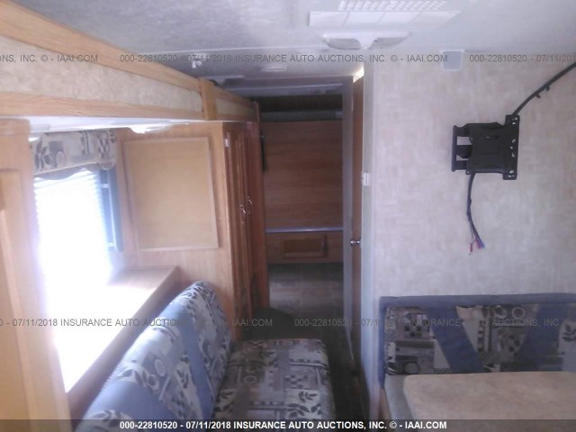 4X4TCKB249X109400 - 2009 FOREST RIVER CHEROKEE LITE  თეთრი ფოტო 5