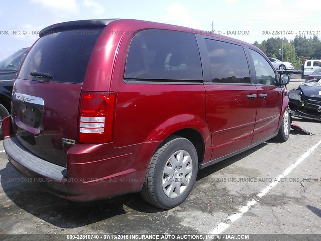 2A8HR44HX8R649685 - 2008 CHRYSLER TOWN & COUNTRY LX RED photo 4