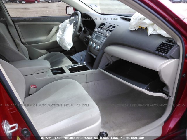 4T1BE46K09U390335 - 2009 TOYOTA CAMRY SE/LE/XLE 红色 照片 5