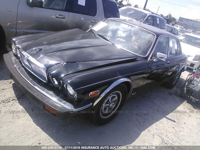 SAJAV1346EC375277 - 1984 JAGUAR XJ6 BLACK photo 2