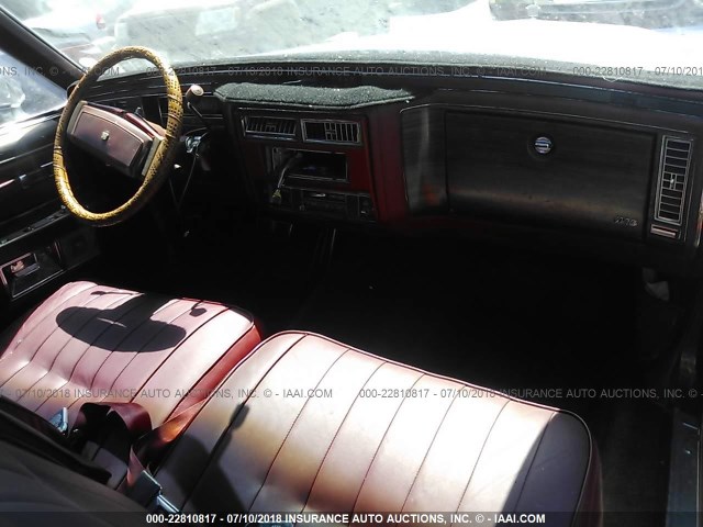 6D47S7Q181149 - 1977 CADILLAC DEVILLE RED photo 5