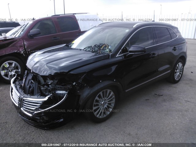 5LMCJ3C91HUL70232 - 2017 LINCOLN MKC RESERVE BLACK photo 2