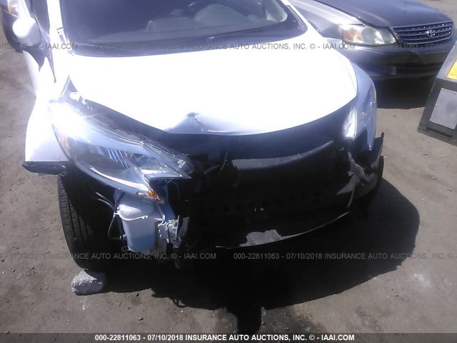 3N1CE2CP2GL407580 - 2016 NISSAN VERSA NOTE S/S PLUS/SV/SL/SR WHITE photo 6
