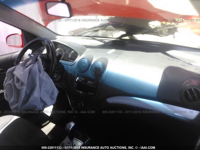 KL1TD6DE4BB154221 - 2011 CHEVROLET AVEO LS/LT 红色 照片 5