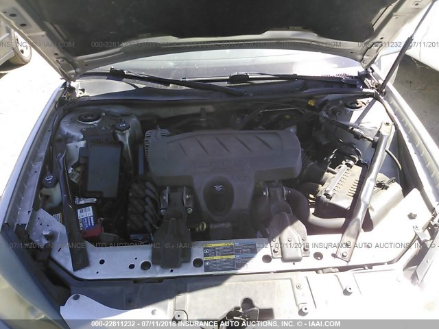 2G2WP552281105396 - 2008 PONTIAC GRAND PRIX SILVER photo 10