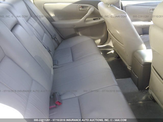 JT2BF28K2X0210479 - 1999 TOYOTA CAMRY LE/XLE GOLD photo 8