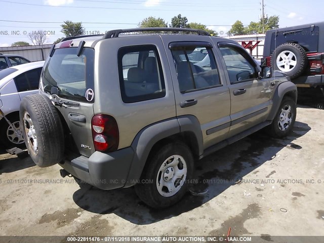 1J4GL48K67W631761 - 2007 JEEP LIBERTY SPORT GOLD photo 4